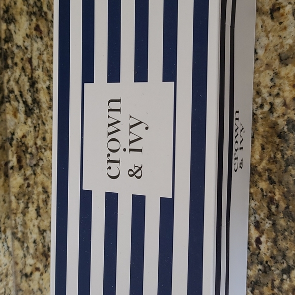 Crown and Ivy Sandals - cork hill - Picture 8 of 9